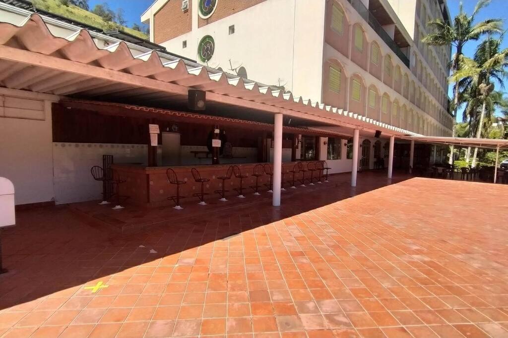 Lindo Flat Em Aguas De Lindoia Águas de Lindóia Dış mekan fotoğraf